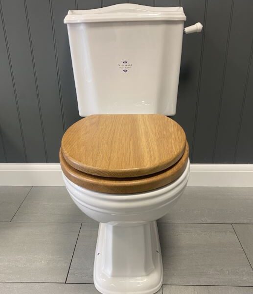 WC Stand Silverdale Balasani Wand Entwässerung Nostalgisch Retro