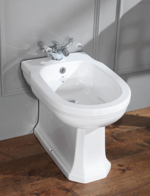 Bidet Stand Wandbündig Silverdale Empire