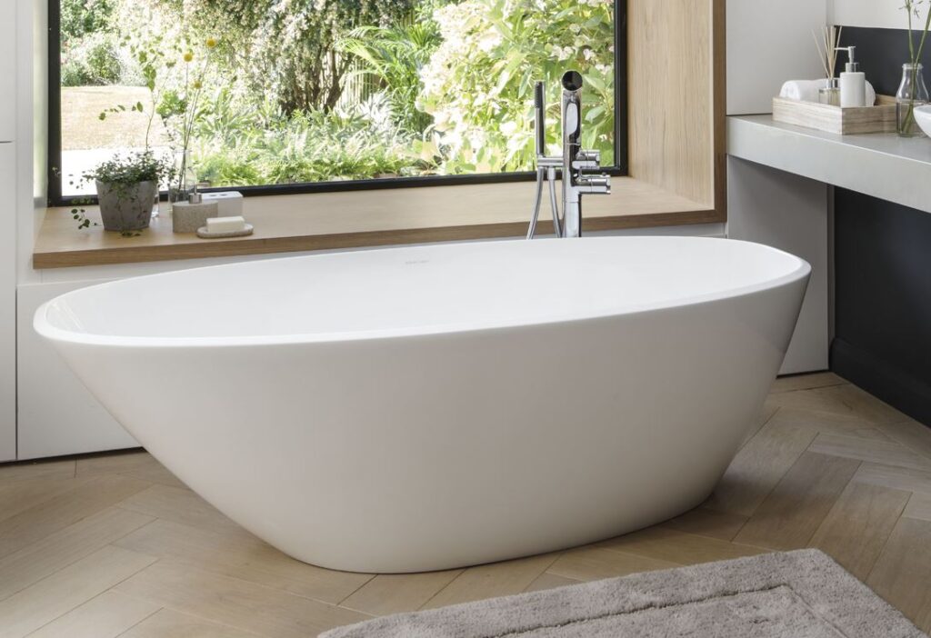 Badewanne freistehend Glanz V+A Mozzano Victoria + Albert Mineralguss Freistehende Badewanne