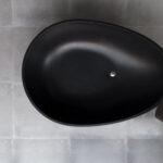 Badewanne freistehend schwarz matt Mastella VOV 170