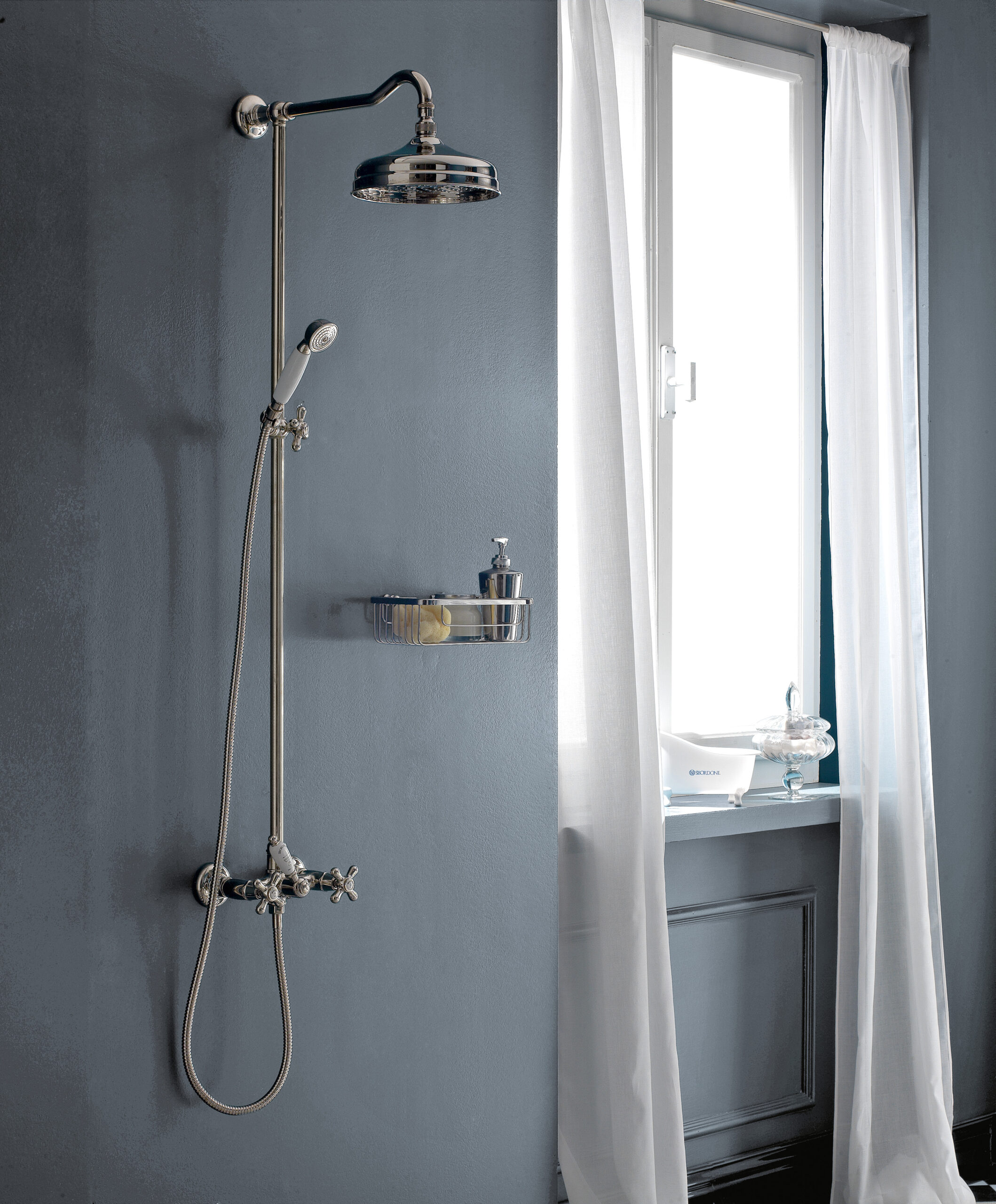 Dusche Sbordoni Eturia